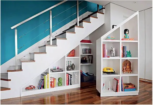rangement-sous-escalier