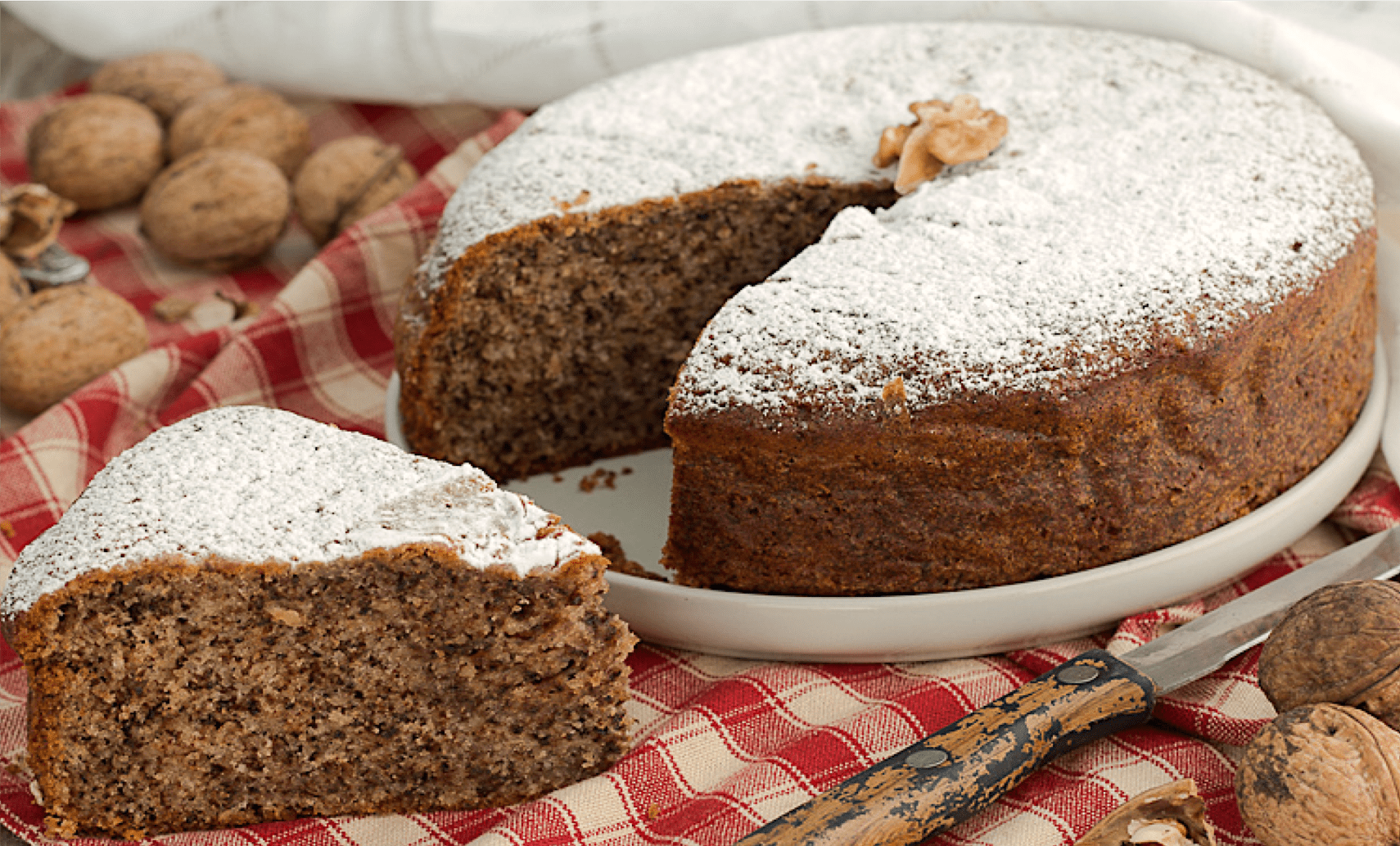 GATEAU AUX NOIX DE GRENOBLE : La Recette Facile - CULTURE CRUNCH